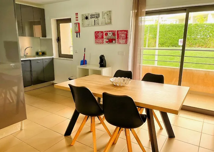 Awesome In Da Rocha ポルティマン