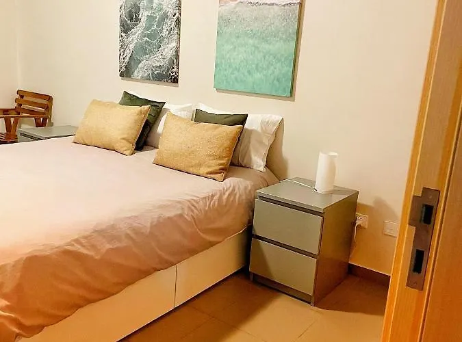 Apartment Awesome In Da Rocha *