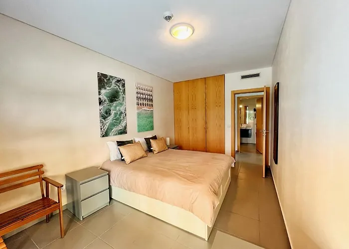 Apartment Awesome In Da Rocha