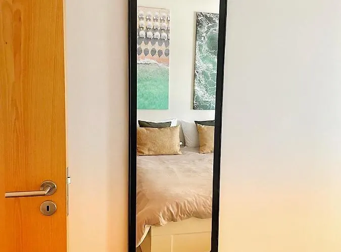 Apartment Awesome In Da Rocha